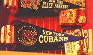 Banderines de los equipos de "pelota" que formaron parte de los Yankees de NY, como jugadores Negros de los Yankees, otro por los jugadores cubanos miembros de los Yankees.